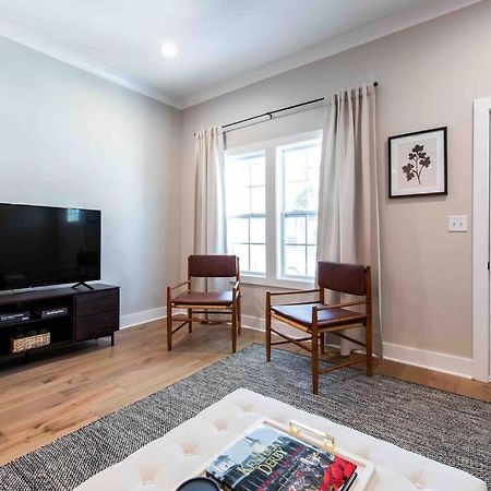 Newly Renovated 3 Bedroom Shelby Park Home **Free Parking** Louisville Eksteriør bilde